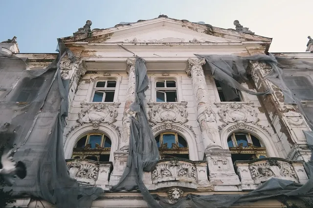 Installation d'un balcon en fibre de verre par-dessus - Étape 2